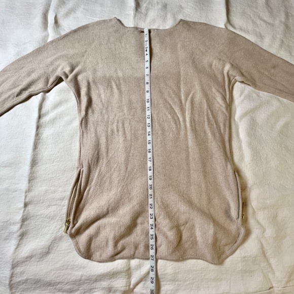 Michael Kors Tan Long Sleeve Long Sweater Boat Neck Side Zip Lightweight Small - Picture 7 of 10